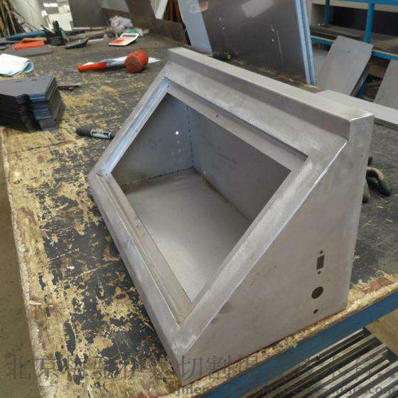 钣金加工焊接注意什么？-苏州德宇食品科技研发有限公司